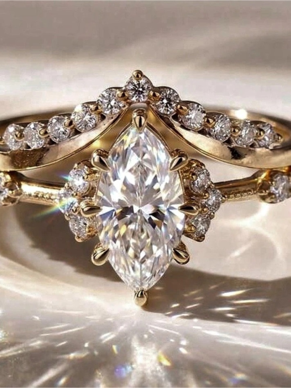 14K Gold Marquise Stone Ring Set in